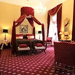 Hvedholm Slotshotel 4* 福堡