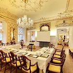酒店 Hvedholm Slotshotel 福堡