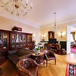 酒店 Hvedholm Slotshotel 福堡