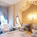 酒店 Hvedholm Slotshotel 福堡