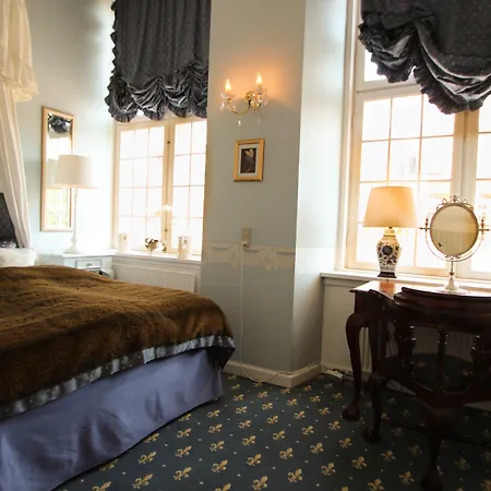 Hvedholm Slotshotel 4* Fåborg