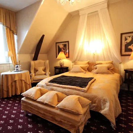 Hvedholm Slotshotel Hotel