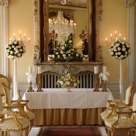 Hvedholm Slotshotel 4*