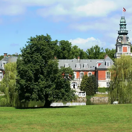 Hvedholm Slotshotel 4* Фоборг