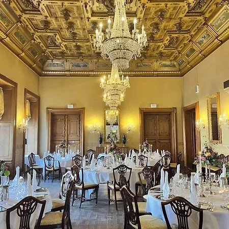 Hvedholm Slotshotel 4* Фоборг