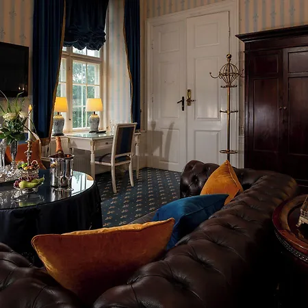 Hvedholm Slotshotel Фоборг