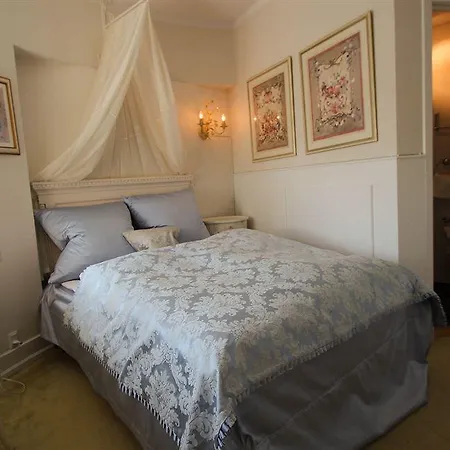 Hotel Hvedholm Slotshotel 4*