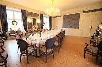 Hotel Hvedholm Slotshotel 4*