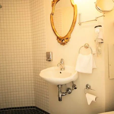 Hvedholm Slotshotel Hotel Fåborg