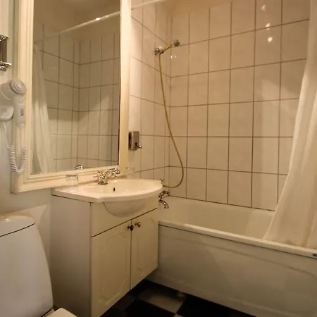 Hotel Hvedholm Slotshotel