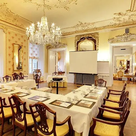 Hvedholm Slotshotel Fåborg