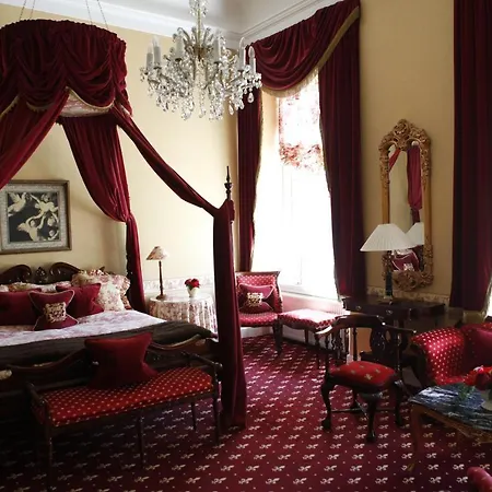 Hvedholm Slotshotel Hotel 4*