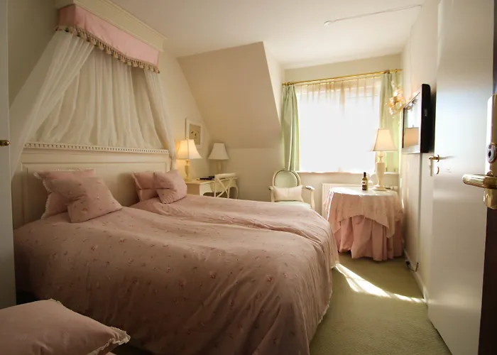 Hvedholm Slotshotel Hotel 4*