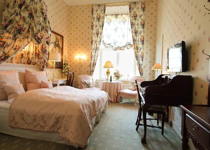 Hvedholm Slotshotel Hotel