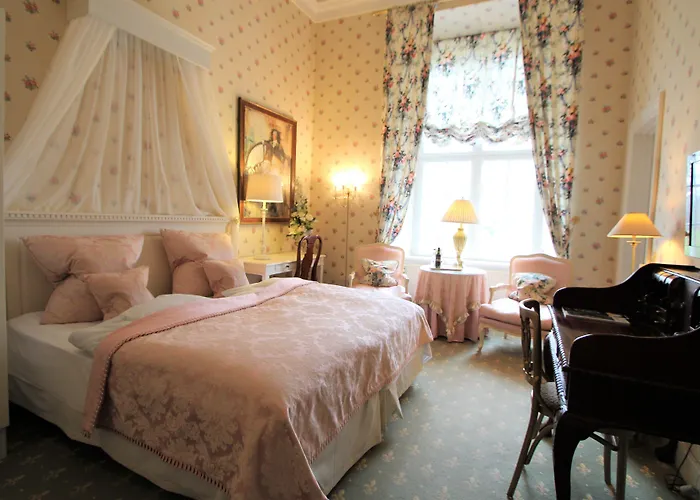 Hvedholm Slotshotel Hotel Faaborg