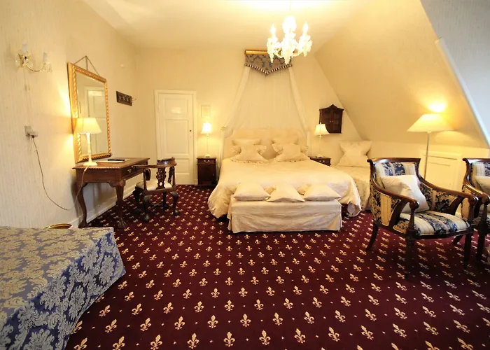 Hotel Hvedholm Slotshotel