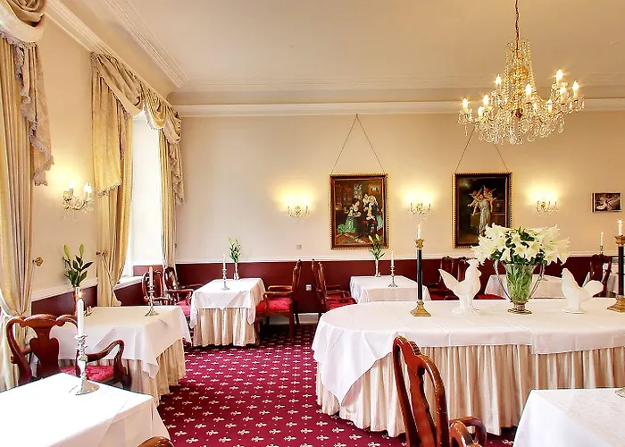 Hvedholm Slotshotel 4* Faaborg