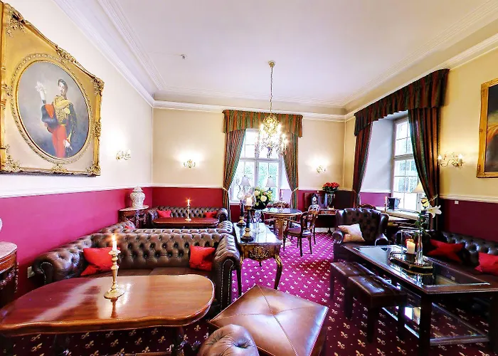 Hotel Hvedholm Slotshotel