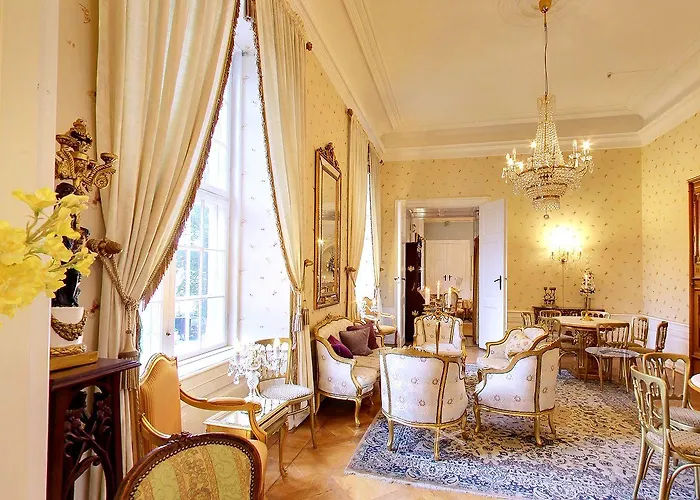 Hvedholm Slotshotel Faaborg