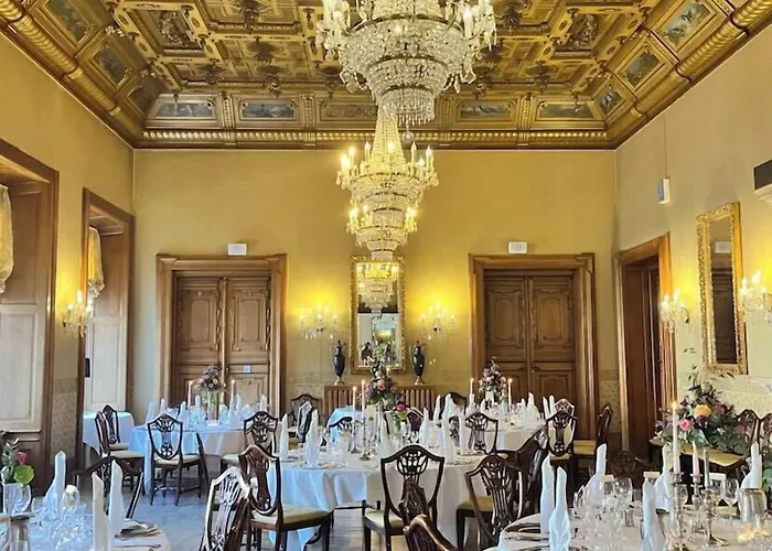 Hvedholm Slotshotel 4* Faaborg