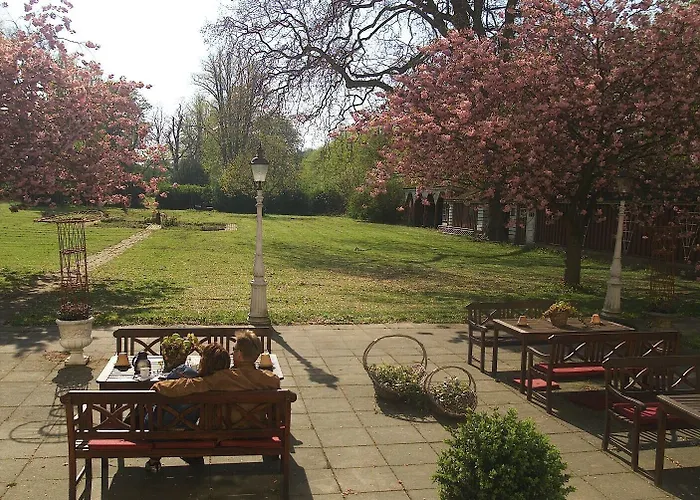 Hotel Hvedholm Slotshotel 4*